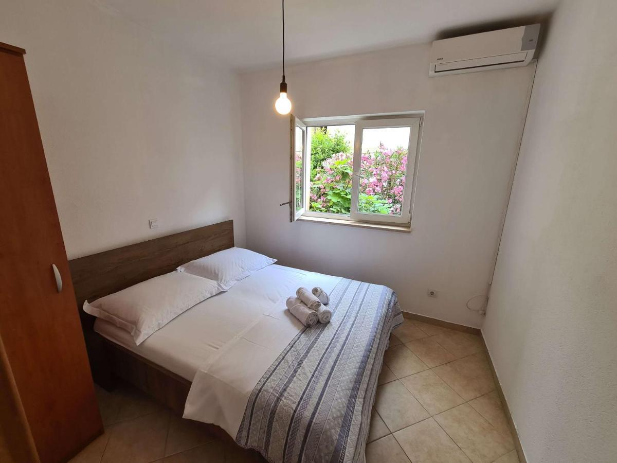 Apartments Harmony Of Five Makarska Exterior photo