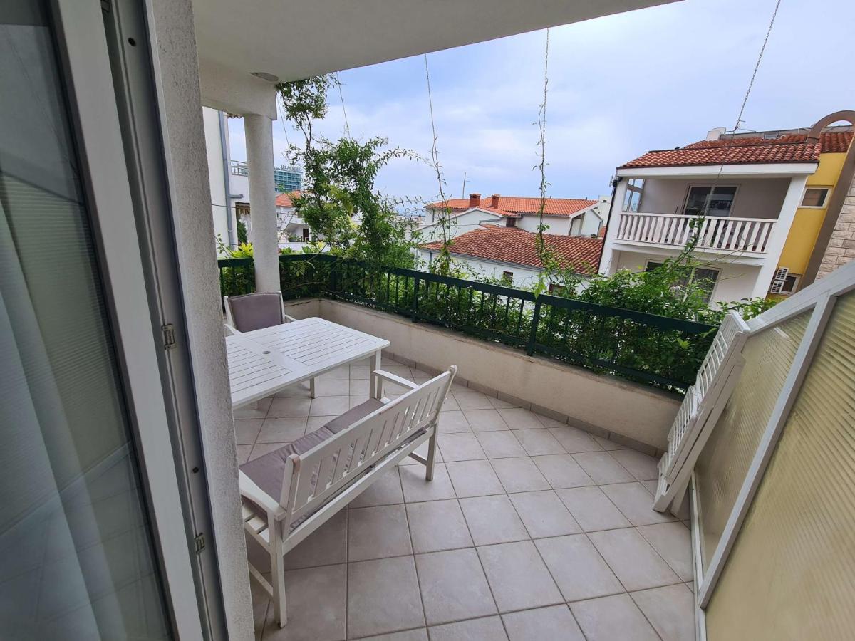 Apartments Harmony Of Five Makarska Exterior photo