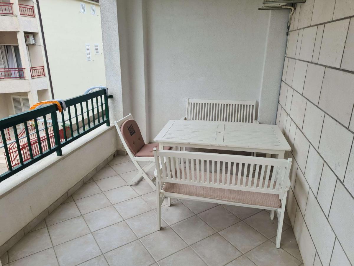 Apartments Harmony Of Five Makarska Exterior photo